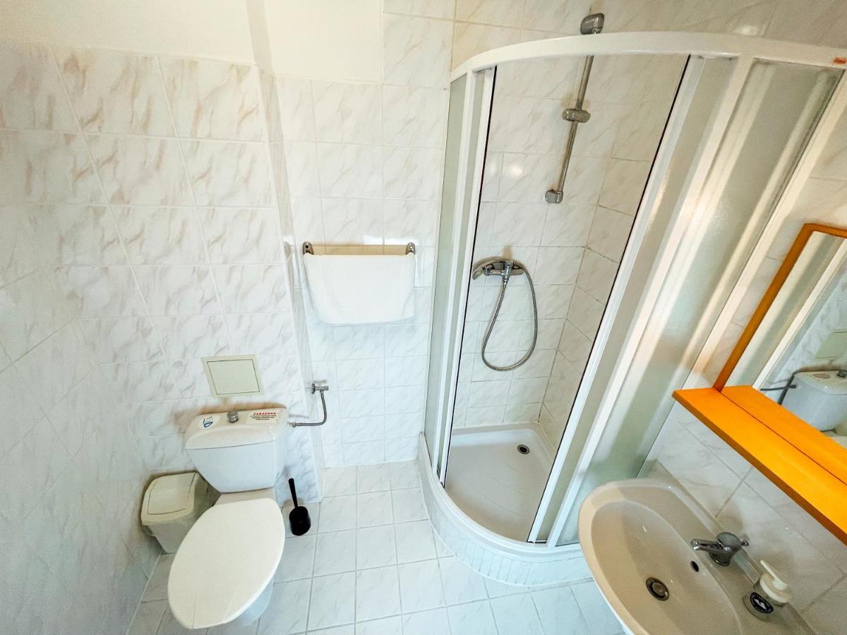 Horsky Hotel Idol Хорни Мисецки Екстериор снимка