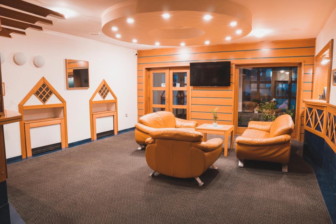 Horsky Hotel Idol Хорни Мисецки Екстериор снимка